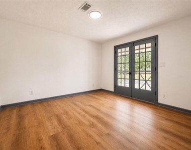 513 Scenic Highway - Photo Thumbnail 19