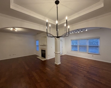 4970 Hastings Terrace - Photo Thumbnail 11