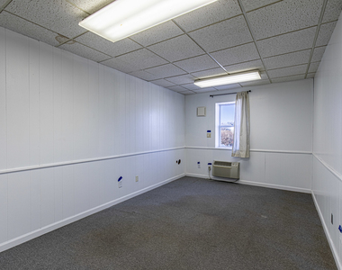 400 N Main Street - Photo Thumbnail 7