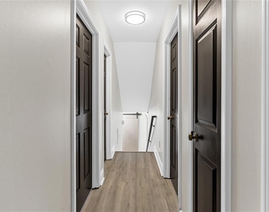 1515 Ridge Forest Lane - Photo Thumbnail 38