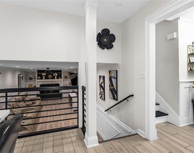 1515 Ridge Forest Lane - Photo Thumbnail 15