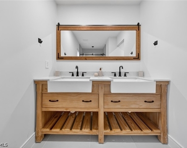 612 Sw 51st Terrace - Photo Thumbnail 19