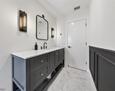 612 Sw 51st Terrace - Photo Thumbnail 27