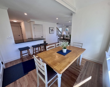 12 Park Ridge - Photo Thumbnail 11