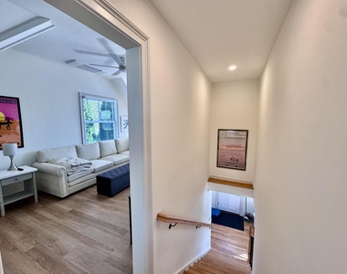 12 Park Ridge - Photo Thumbnail 22