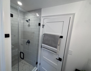 12 Park Ridge - Photo Thumbnail 17