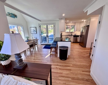 12 Park Ridge - Photo Thumbnail 5