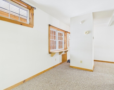 1555 Main - Photo Thumbnail 8