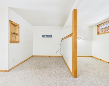 1555 Main - Photo Thumbnail 5