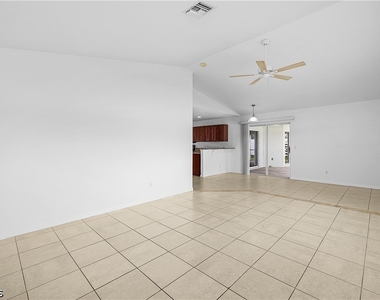 4318 Sw 9th Avenue - Photo Thumbnail 15