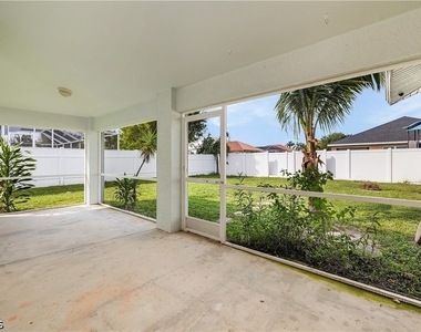 4318 Sw 9th Avenue - Photo Thumbnail 16