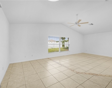 4318 Sw 9th Avenue - Photo Thumbnail 13