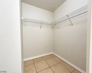 4606 Se 5th Avenue - Photo Thumbnail 13