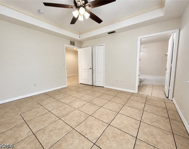 4606 Se 5th Avenue - Photo Thumbnail 12