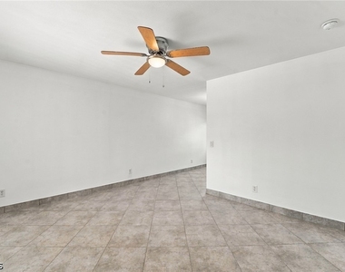 4956 Viceroy Street - Photo Thumbnail 2