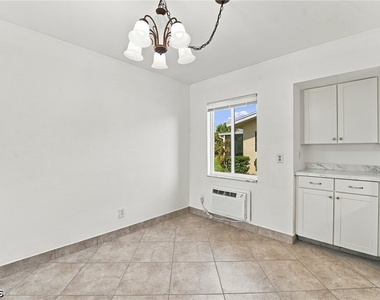 4956 Viceroy Street - Photo Thumbnail 8