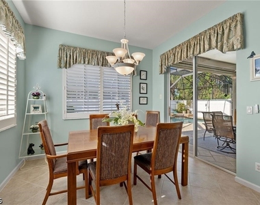 8872 King Henry Court - Photo Thumbnail 6