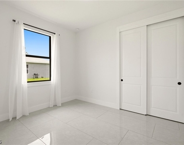 4820 Golfview Boulevard - Photo Thumbnail 18