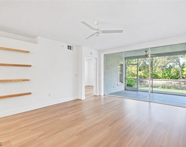 6801 Satinleaf Road S - Photo Thumbnail 9