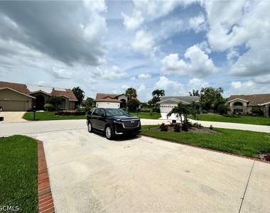 12601 Kelly Palm Drive - Photo Thumbnail 36