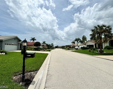 12601 Kelly Palm Drive - Photo Thumbnail 37