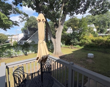 424-426 Greylock - Photo Thumbnail 17
