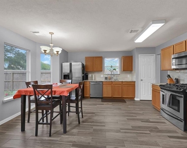 3202 Starbridge Park Lane - Photo Thumbnail 3