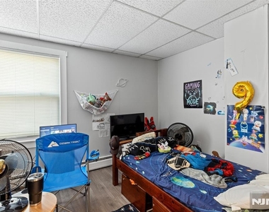 85 Franklin - Photo Thumbnail 7