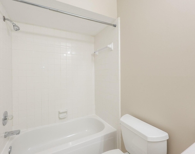 1385 El Camino Village Drive - Photo Thumbnail 19