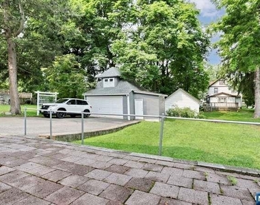 120 Liberty - Photo Thumbnail 22