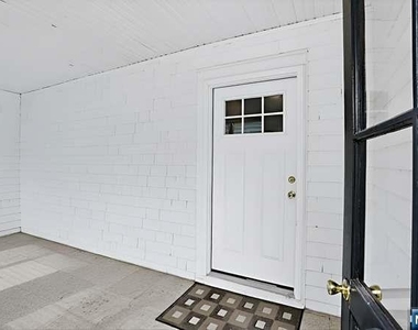 120 Liberty - Photo Thumbnail 3