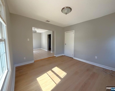 120 Liberty - Photo Thumbnail 13
