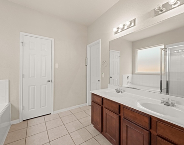 6103 Schaumburg Drive - Photo Thumbnail 12