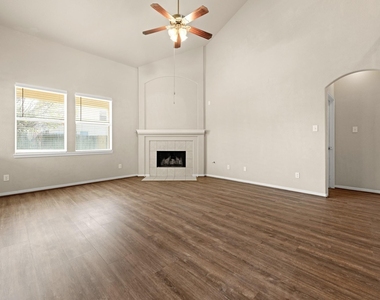 6103 Schaumburg Drive - Photo Thumbnail 3