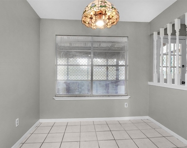 7003 Fox Knoll Lane - Photo Thumbnail 13