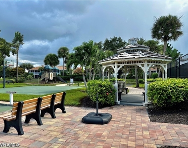 3033 Driftwood Way - Photo Thumbnail 38