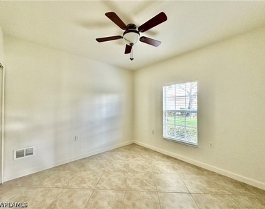 3033 Driftwood Way - Photo Thumbnail 16