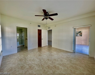 3033 Driftwood Way - Photo Thumbnail 10