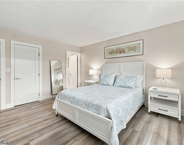 3000 Gulf Shore Boulevard N - Photo Thumbnail 20