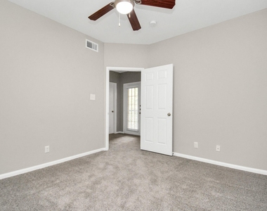 2222 Maroneal Street - Photo Thumbnail 11