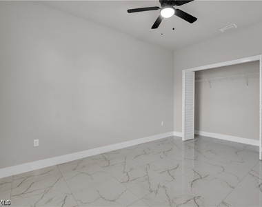 816 Palomino Street E - Photo Thumbnail 21