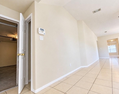 7015 Biton Drive - Photo Thumbnail 3