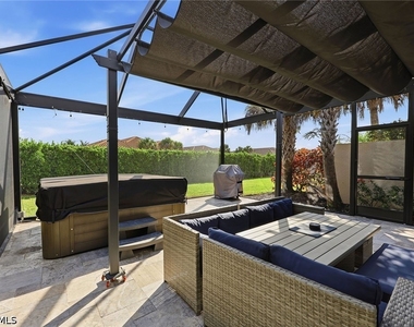 15138 Tolmino Street - Photo Thumbnail 26