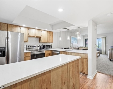 4805 Sorrento Court - Photo Thumbnail 4