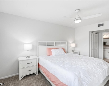 4805 Sorrento Court - Photo Thumbnail 17