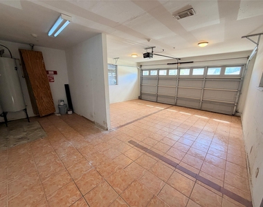 2731 Flintrock Circle - Photo Thumbnail 24