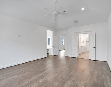 1723 Michigan Street - Photo Thumbnail 11