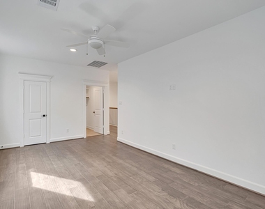 1723 Michigan Street - Photo Thumbnail 14