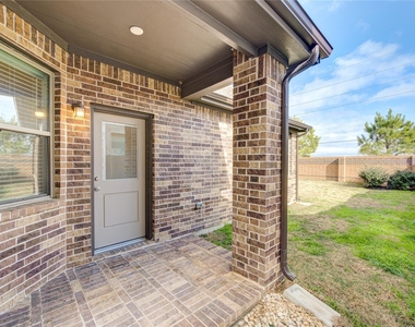 6022 Bristol Spur Lane - Photo Thumbnail 38