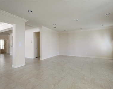 13430 Preston Cliff Court - Photo Thumbnail 9